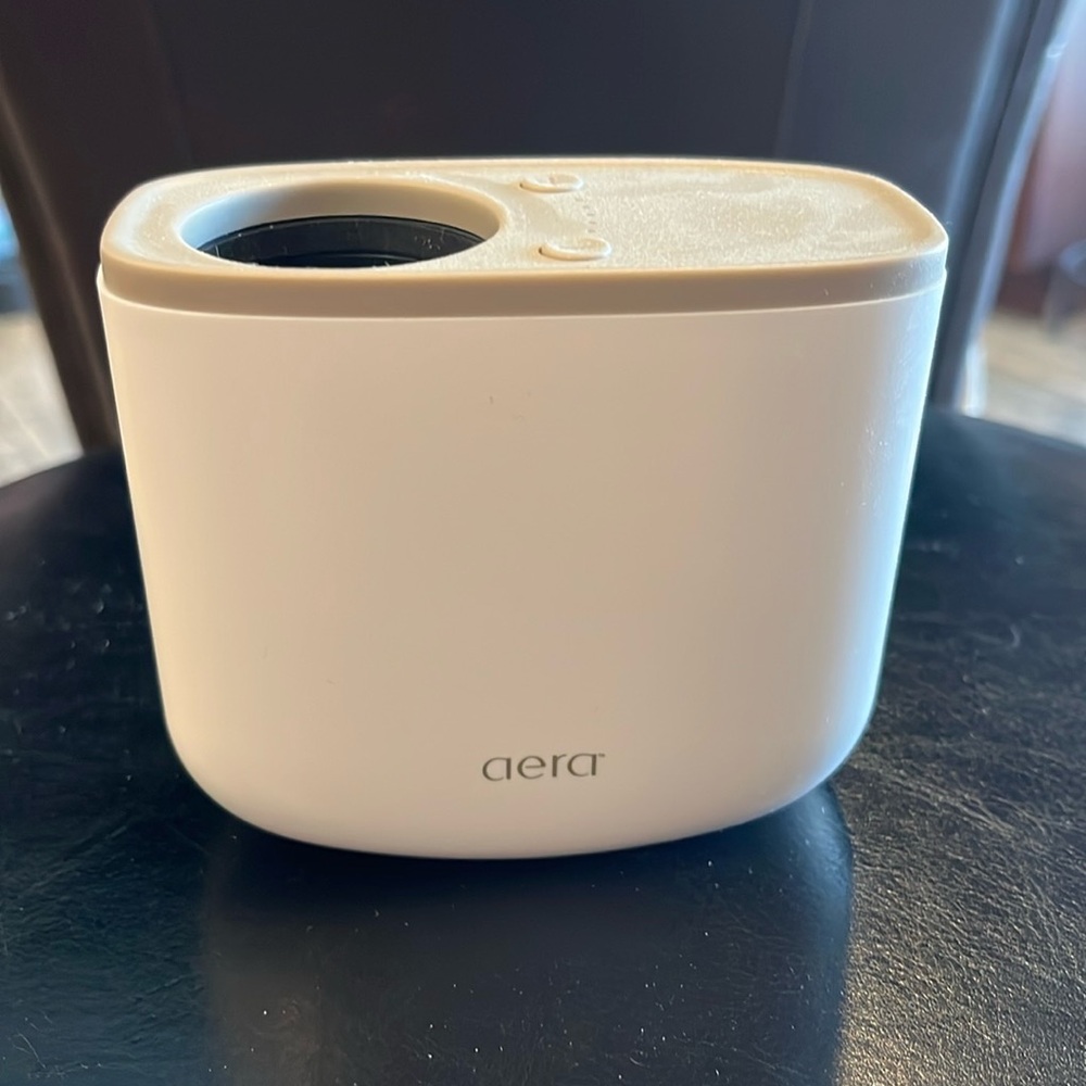 Aera Mini Diffuser Like New